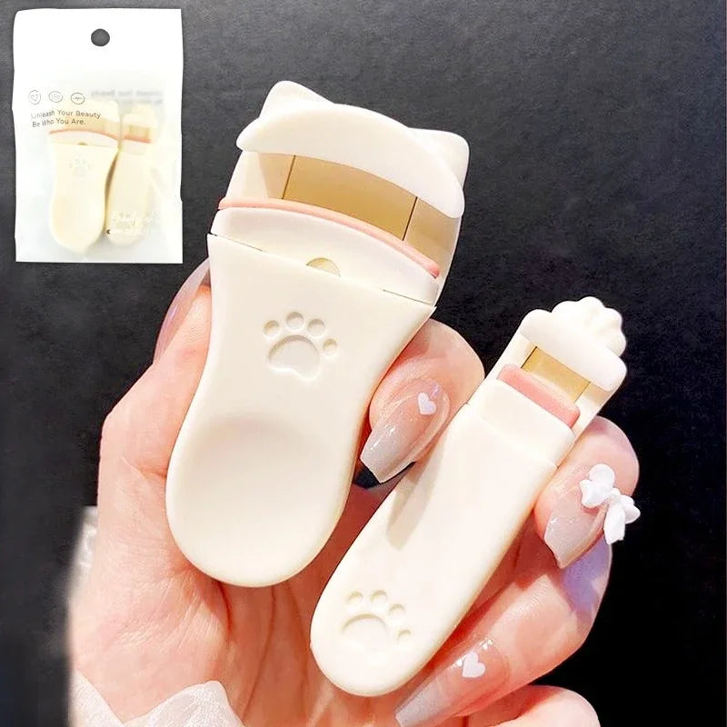 Wide Angle Lash Curler.