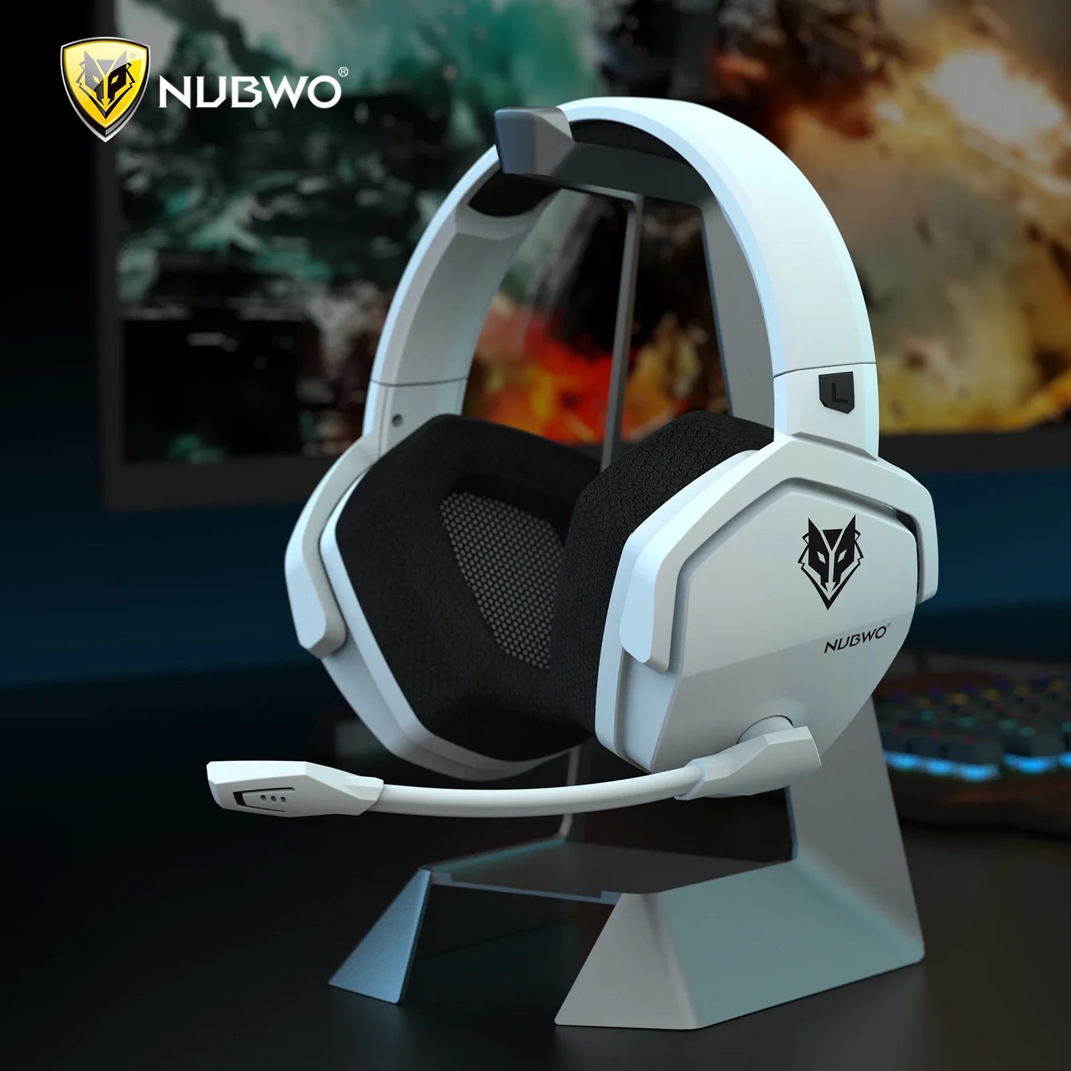 Professional wireless gaming headset with RGB lighting and noise-canceling microphone at Dobermen Premier.