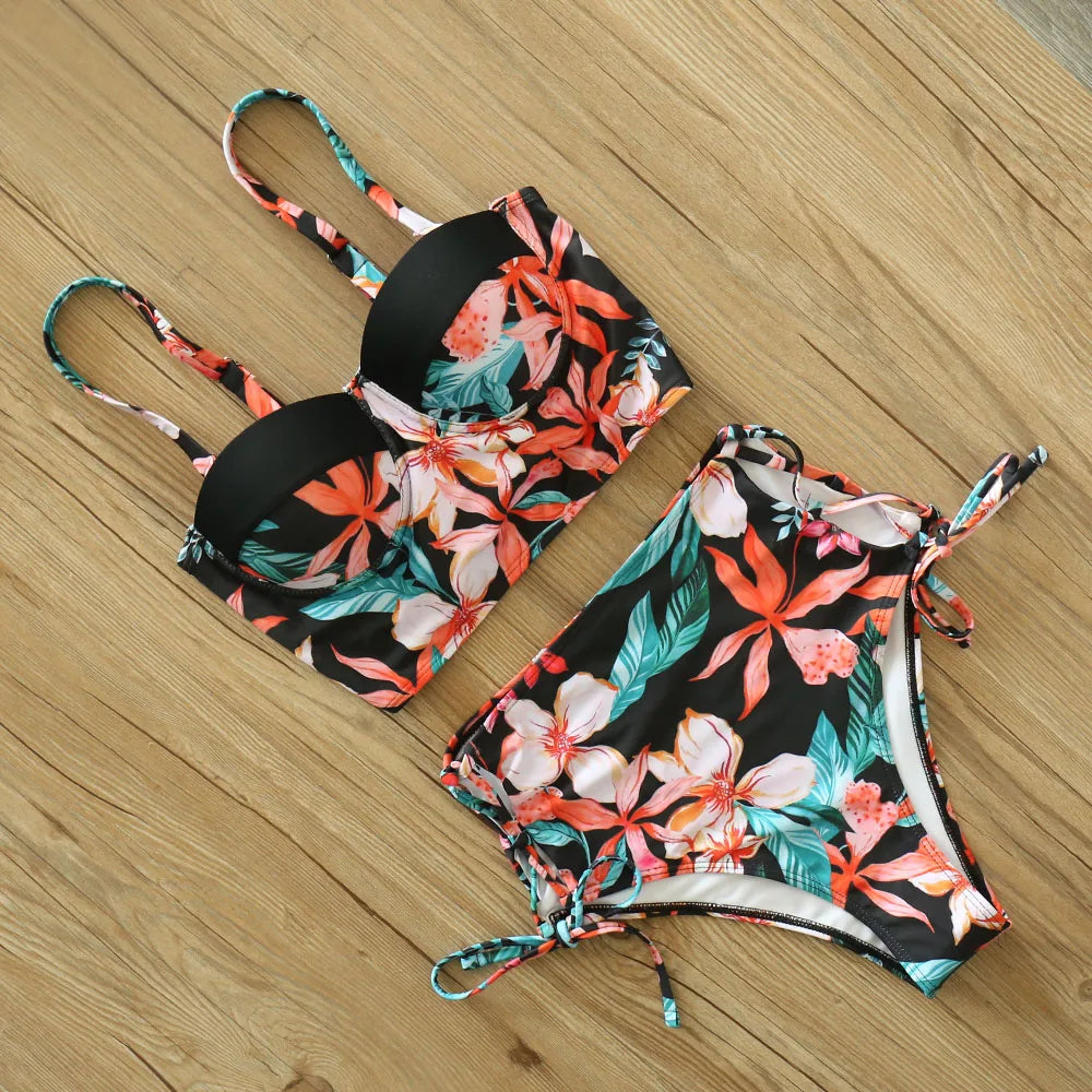 High Waist Swimwear 2025 New Leaf Print Bikinis Women Swimsuit Vintage Retro Bathing Suit Halter Biquini Maillot de bain femme