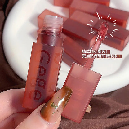 Gege Bear Velvet Lip Glaze.