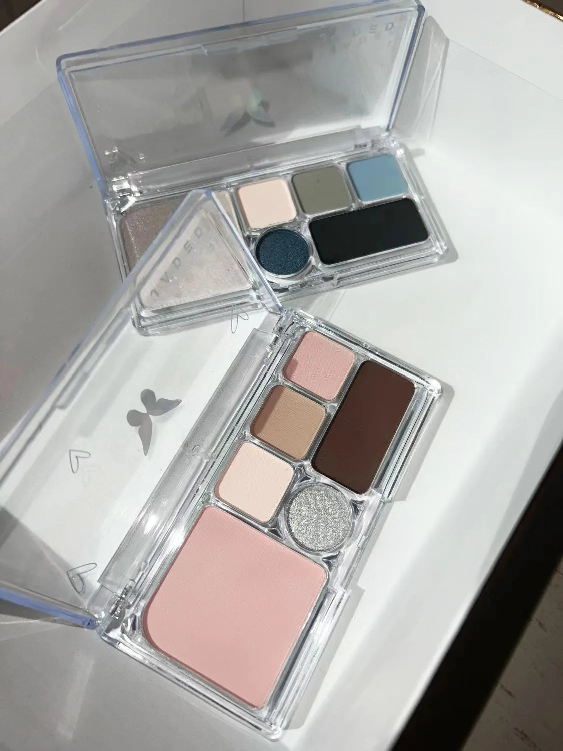 6 Color Glitter Palette.