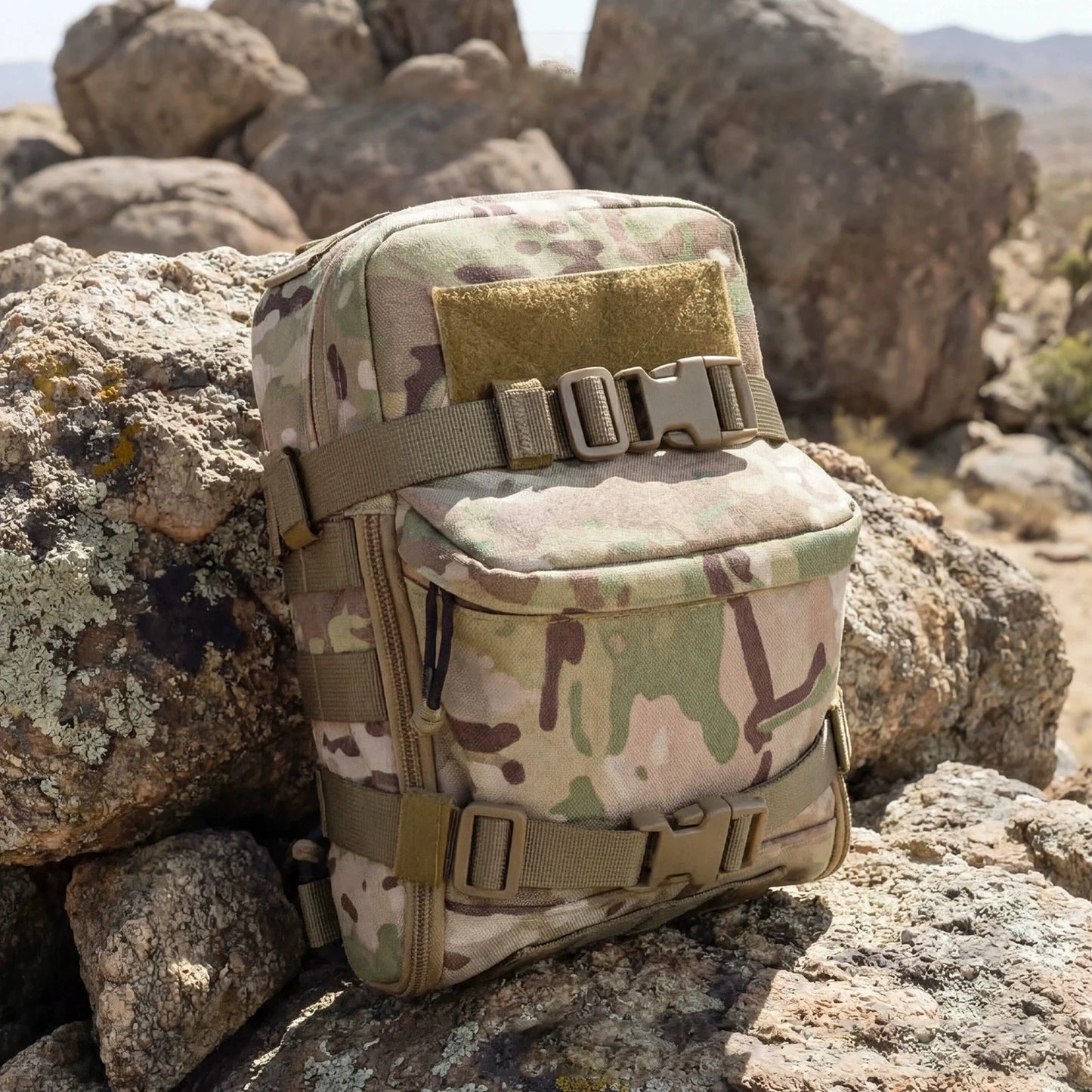 Tactical MOLLE Hydration Pack Water Reservoir Bag Outdoor Water Bladder Carrier Pack for Vest Backpack