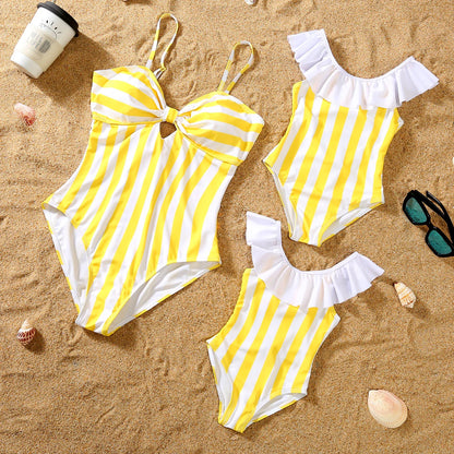 Family Swimsuit Mother Daughter Swimwear Father Son Swim Shorts 2023 Summer Striped Mom And Daughter Bikini Suit Matching Outfit