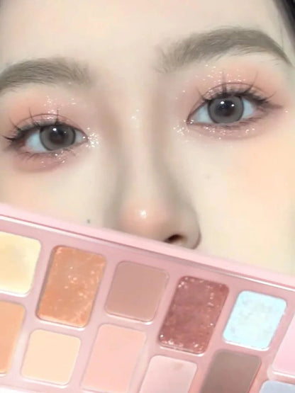 16 Color Nude Palette.