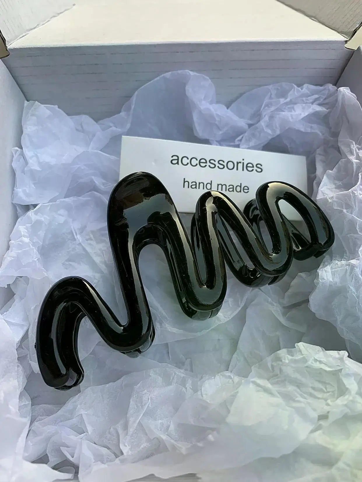 Jelly Wave Hair Claw Clip