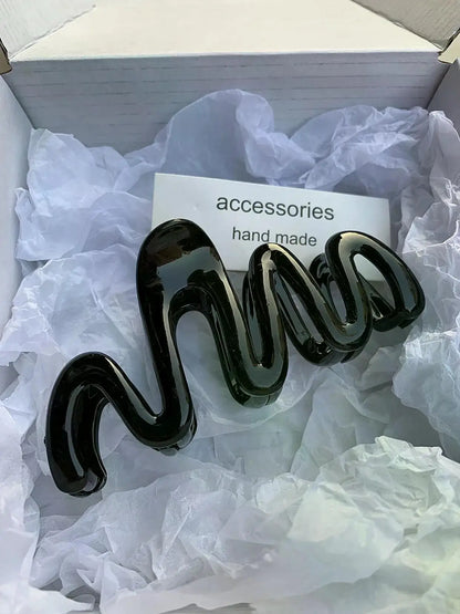 Jelly Wave Hair Claw Clip