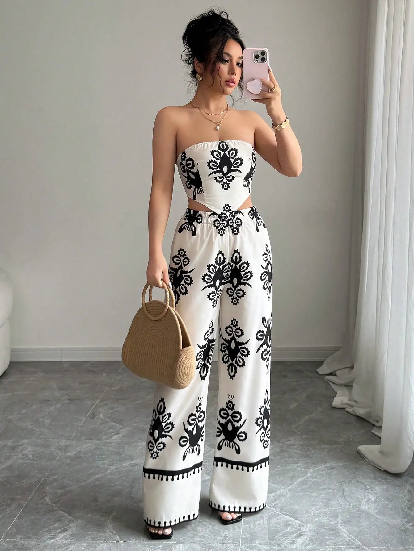 2pcs Set Halter Tie Bow Crop Top And Wide Leg Printed Pants For Women