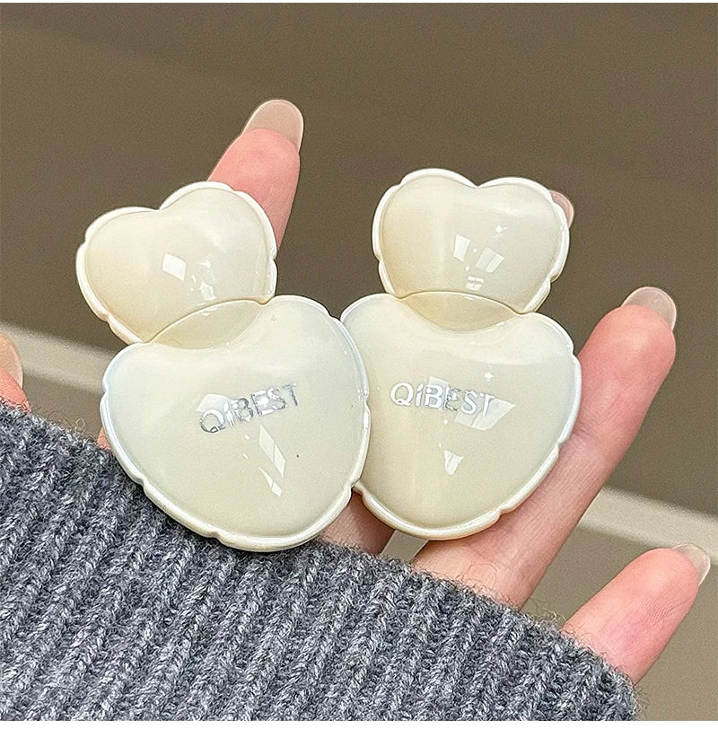 QIBEST Jelly Lip Gloss.