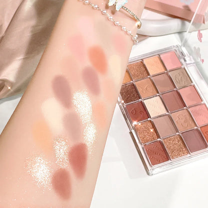 20-Color Eyeshadow Palette – Shimmer & Matte, Highly Pigmented, Blendable & Long-Lasting