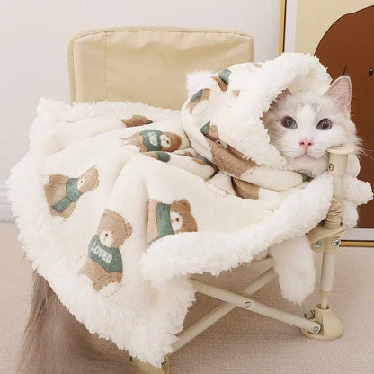 Warm Cat Cape Winter Blanket 🐱❄️