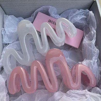 Jelly Wave Hair Claw Clip