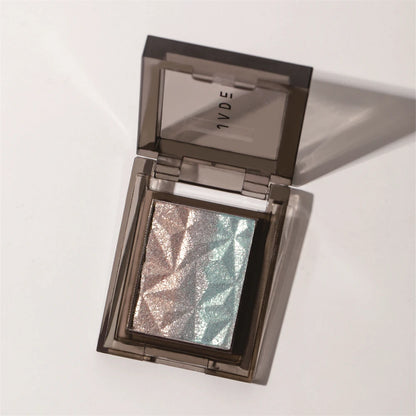 Chameleon Gradient Eyeshadow Palette Glitter Smokey Silver Blue Highlighter Metallic Pearlescent Eyes Makeup Lasting Brightening