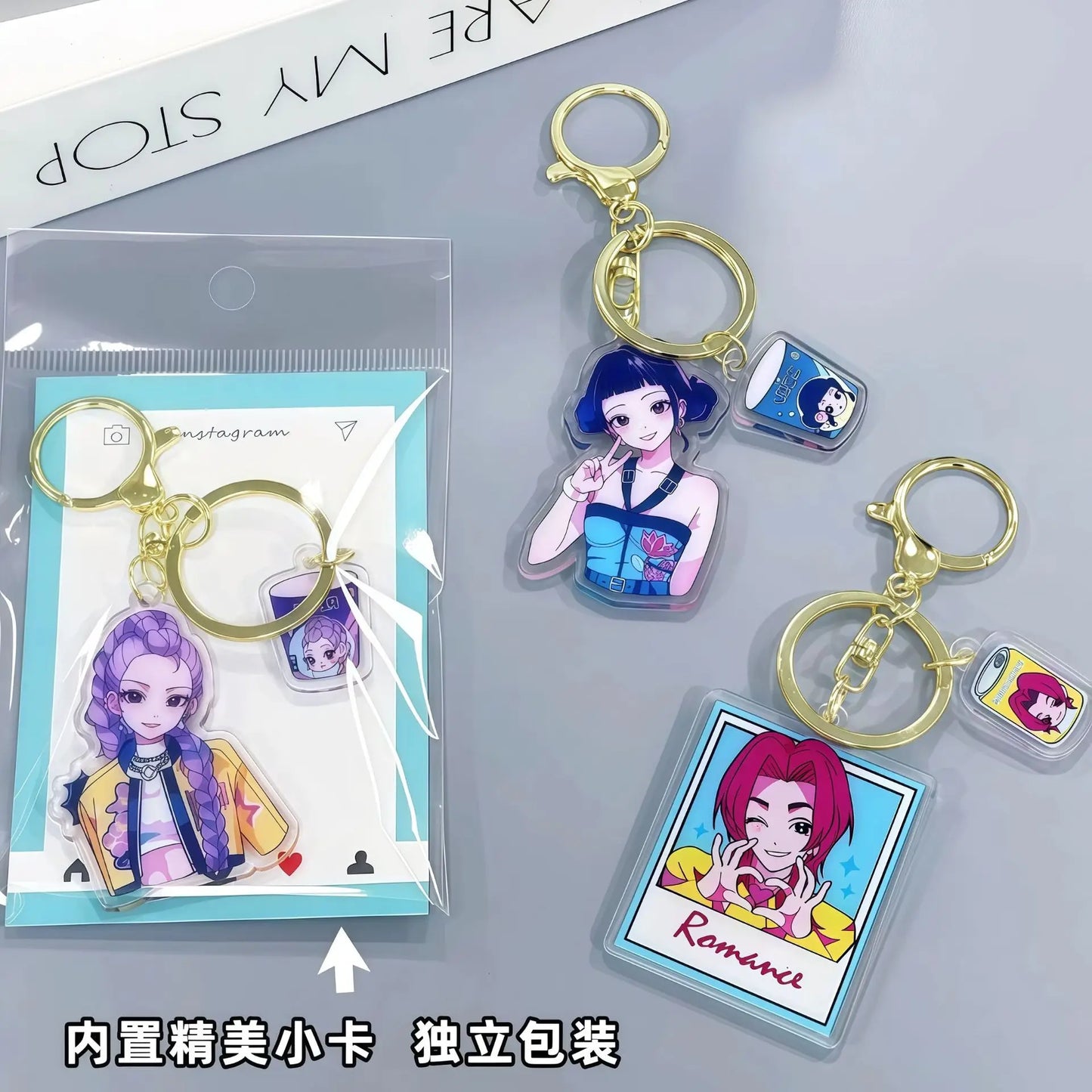 8pcs Girls Group Anime Fans Backpack for School & Outdoor, Double-Sided Spray Acrylic Keychain Lovely Gift for Frien