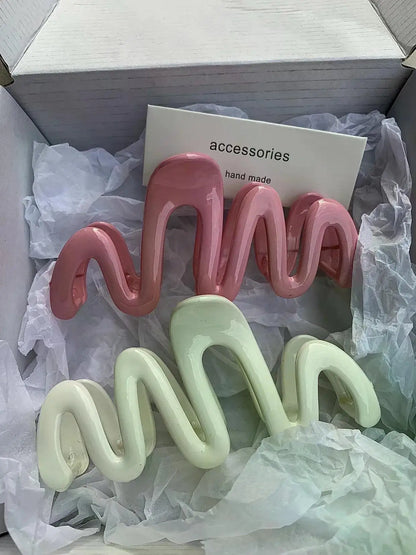 Jelly Wave Hair Claw Clip