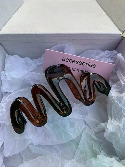 Jelly Wave Hair Claw Clip