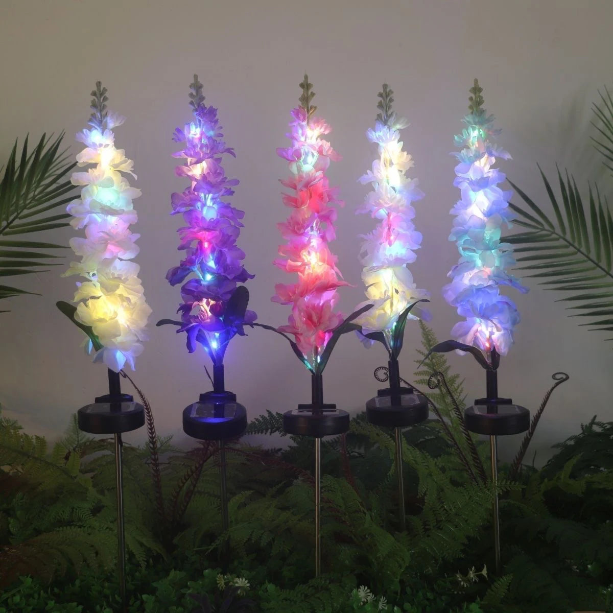 1pc Solar powered hyacinth lawn lights are suitable for courtyards, trails, holiday gatherings, gardens, and Mother's Day gifts
