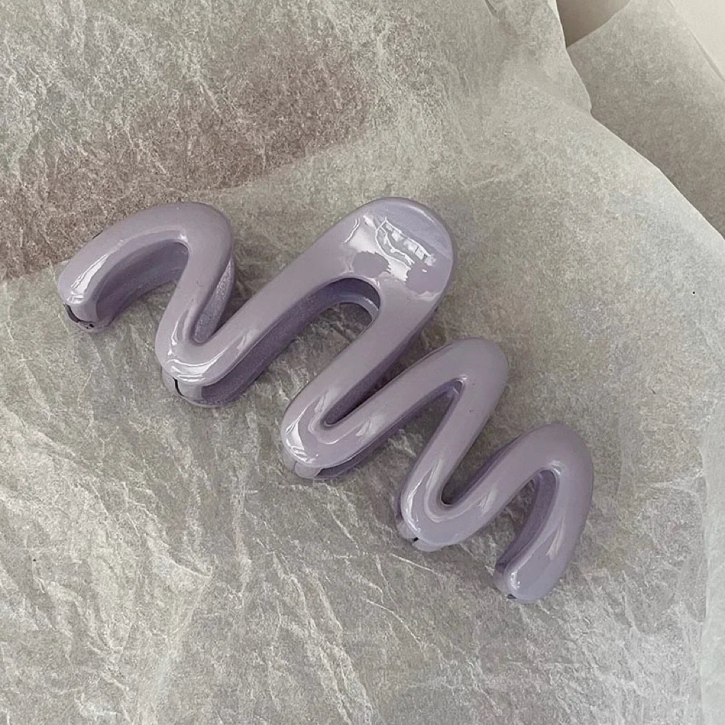 Jelly Wave Hair Claw Clip