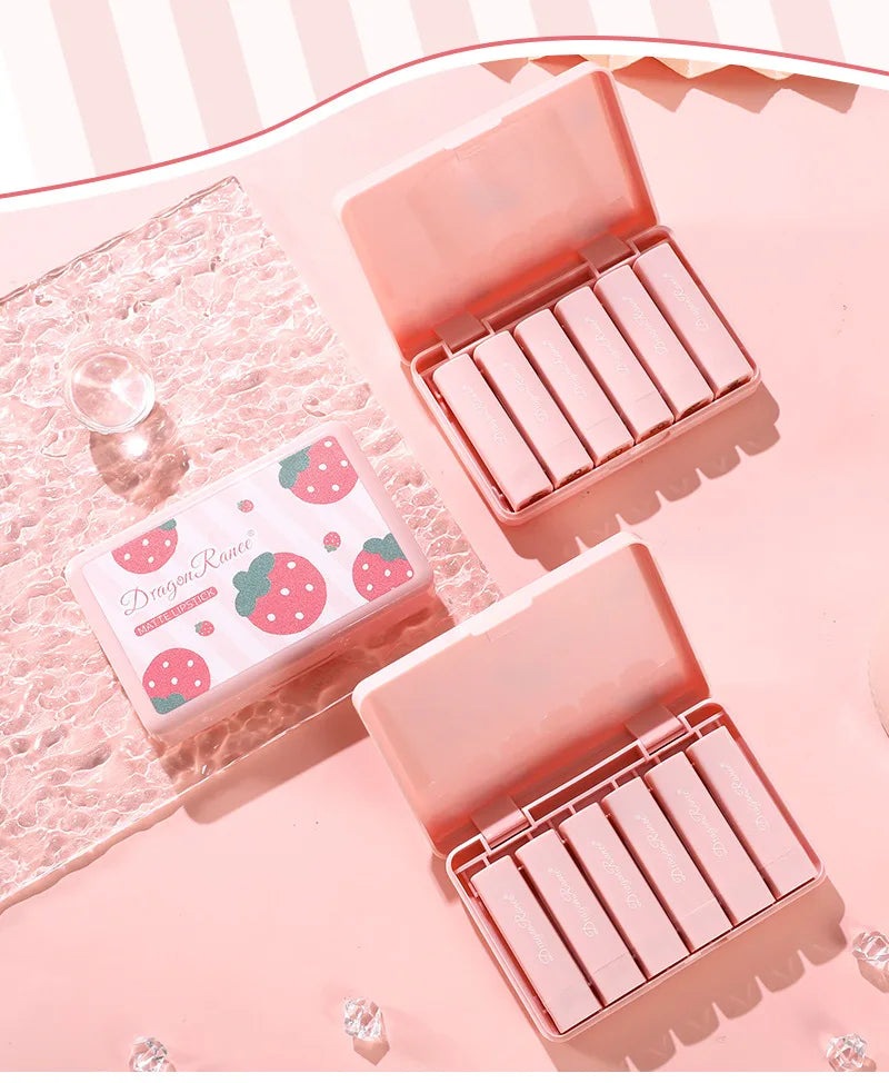 6 Colors Matte Lipstick.