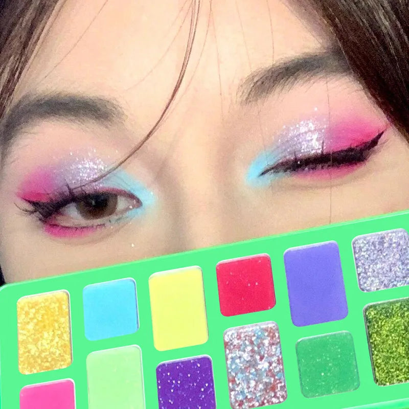 16 Color Nude Palette.