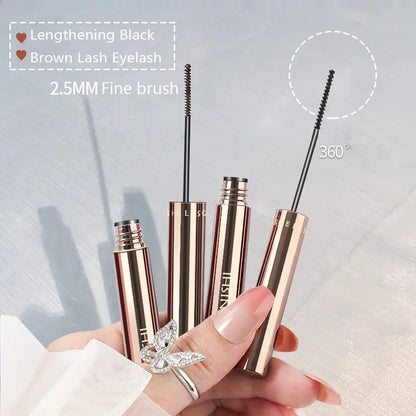 4D Silk Fiber Mascara.