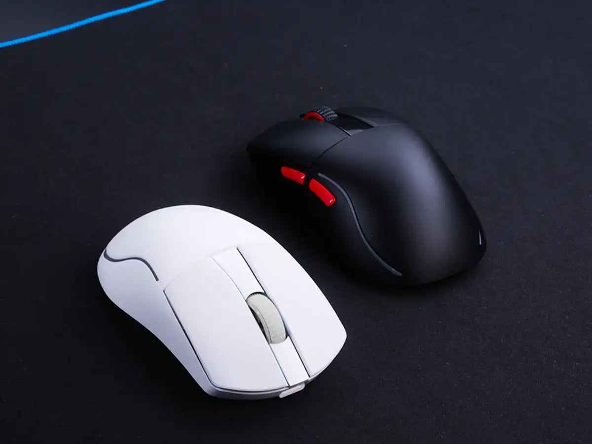 DAREU Tri-mode Wireless 8Khz Gaming Mouse 2.4G Wired 35g Lightweight 30000 DPI AIM-750 Sensor Macro Gamer Mouse Accessories