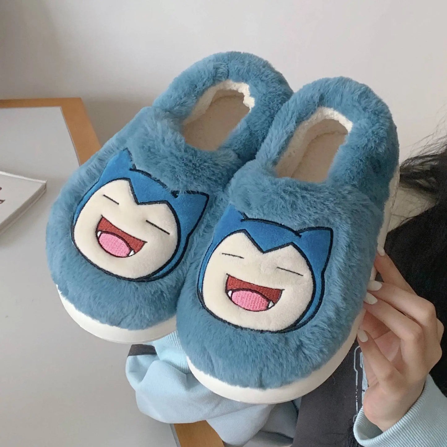 Pokémon Genuine Bulbasaur Indoor Fall and Winter Plus Velvet Warm Soft-soled Comfortable Cotton Slippers for Men and Women