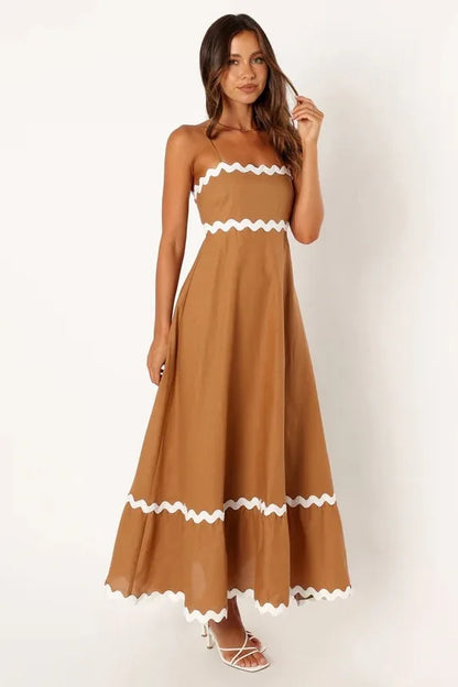 Sleeveless Scalloped Trim Midi Dress: Sexy Strapless Princess Silhouette Gown
