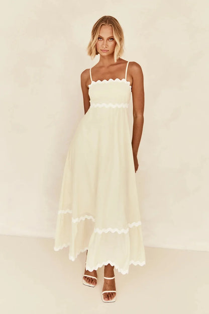 Sleeveless Scalloped Trim Midi Dress: Sexy Strapless Princess Silhouette Gown