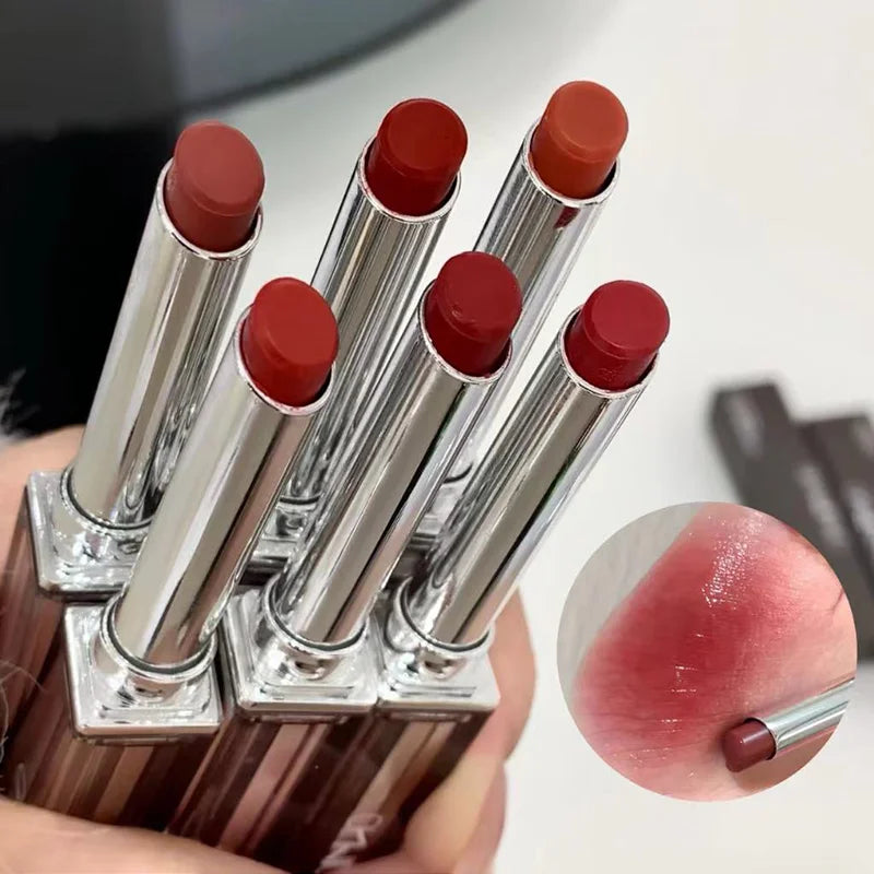 Moisturizing Lip Glaze.