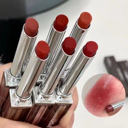 Moisturizing Lip Glaze.