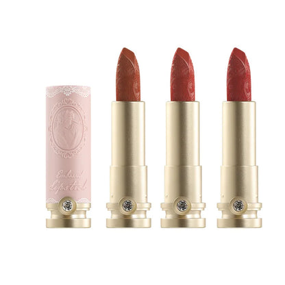 Embossed Matte Lipstick.