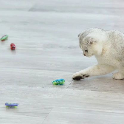 Pet Interactive Mini Electric Bug Cat Toy Kitten Escape Obstacle Automatic Flip Toy Battery Operated Vibration Beetle Supplies