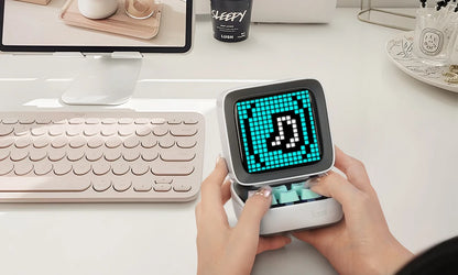Divoom Ditoo-Pro Speaker Mini Retro Pixel Art Bluetooth Portable Alarm Clock DIY LED Display Board Cute Gift Vintage 블루 투 스 화자