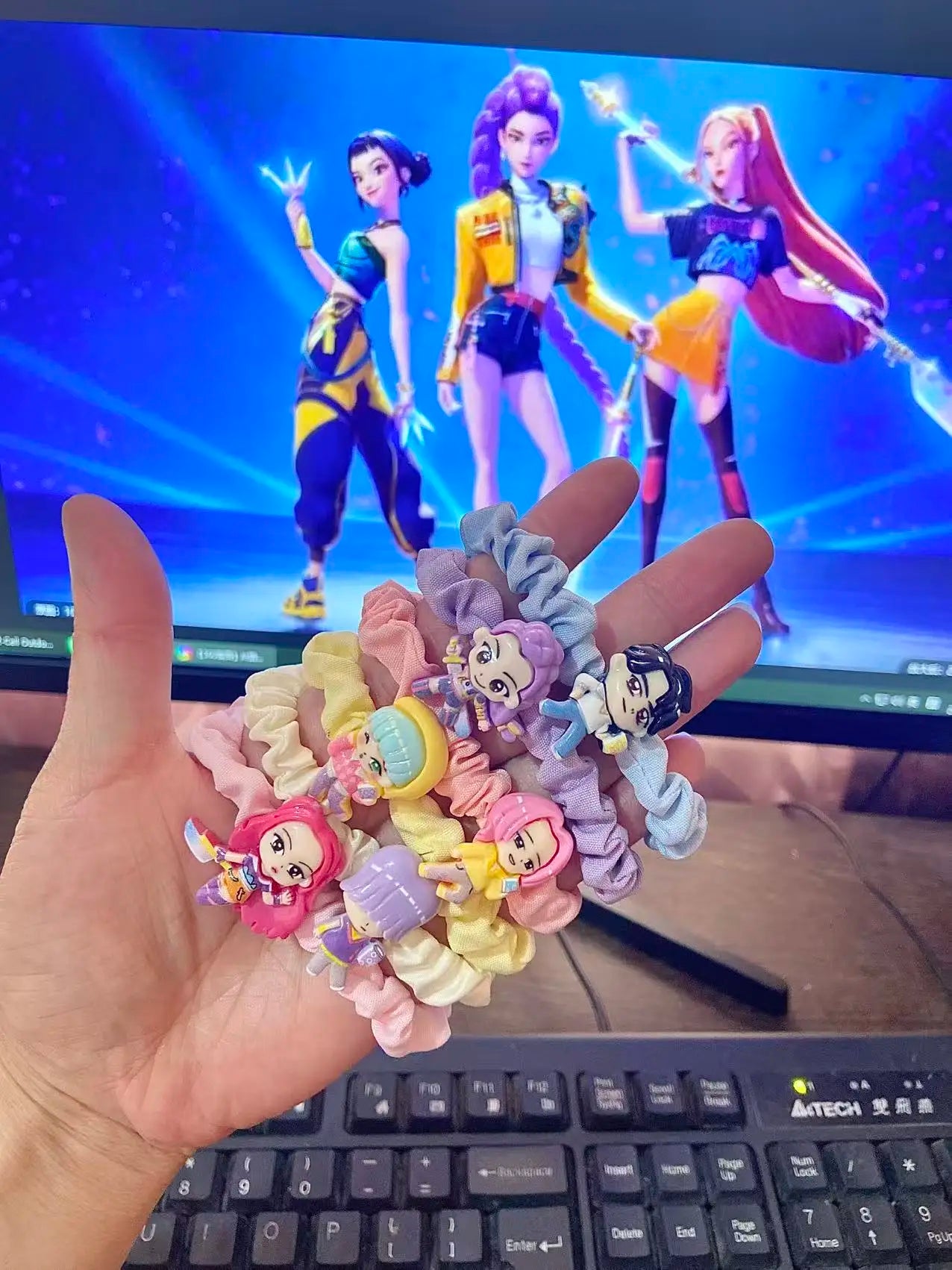 Demon Hunters Hair Ties Set