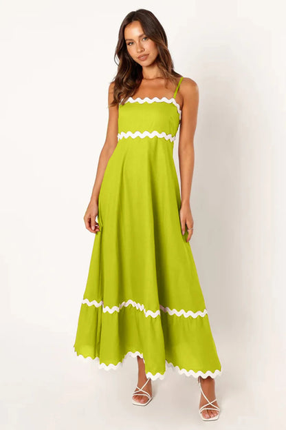 Sleeveless Scalloped Trim Midi Dress: Sexy Strapless Princess Silhouette Gown
