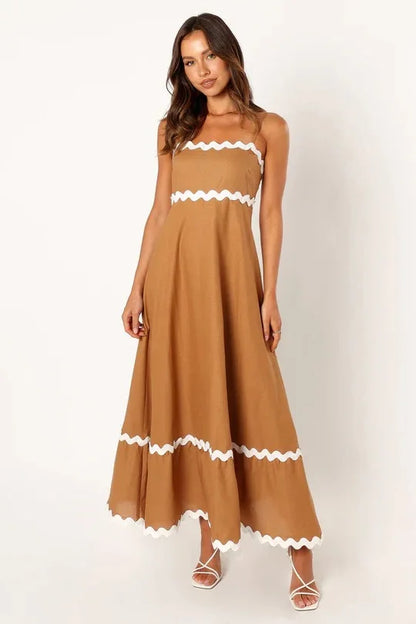 Sleeveless Scalloped Trim Midi Dress: Sexy Strapless Princess Silhouette Gown
