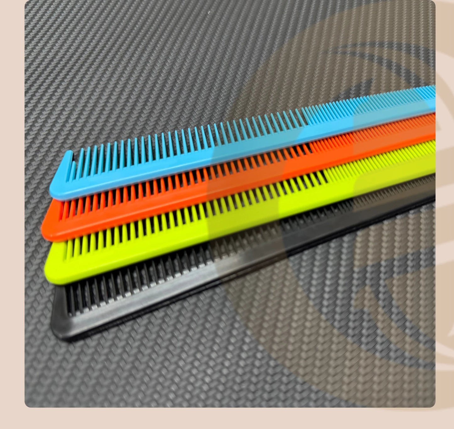 2Pcs NEW Professional Barber Dual Spining Comb Wide and Fine Tooth Cutting Comb Taper Comb for Salon Hairdressing Accessories