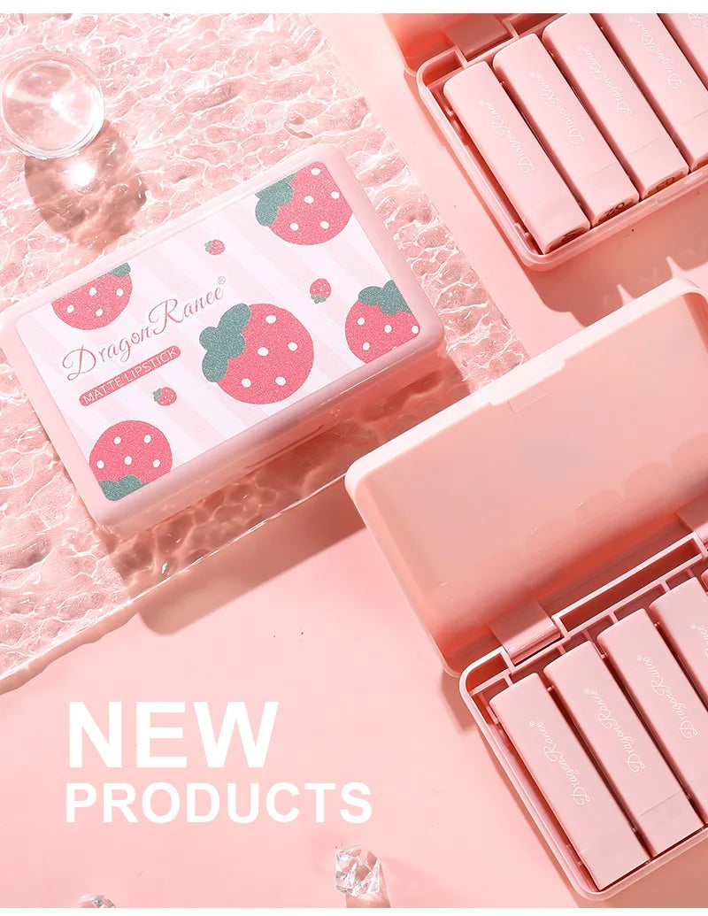 6 Colors Matte Lipstick.