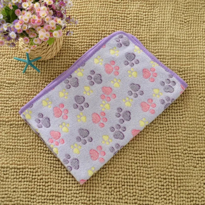 Ultra-Soft Fleece Pet Blanket: Cozy Paw Print Mat & Sleep Cover