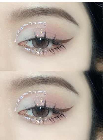 Glitter Liquid Eyeshadow.