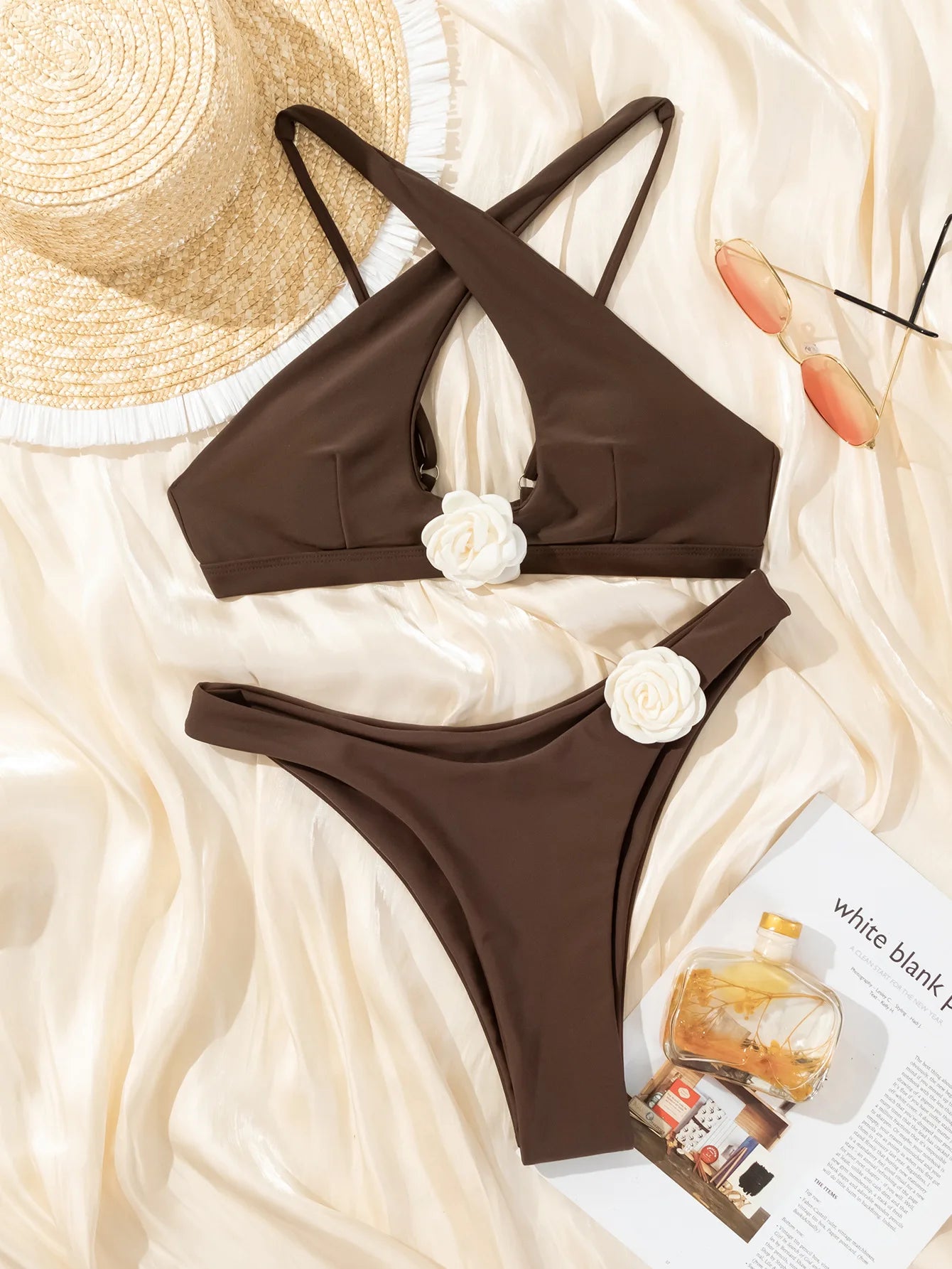 Women's Bikini 3D Flower Sexy Hollow Out Halter Backless Swimsuit 2 Piece Set Beach Skirt Vacation Bathing Suit Swimwear 2026