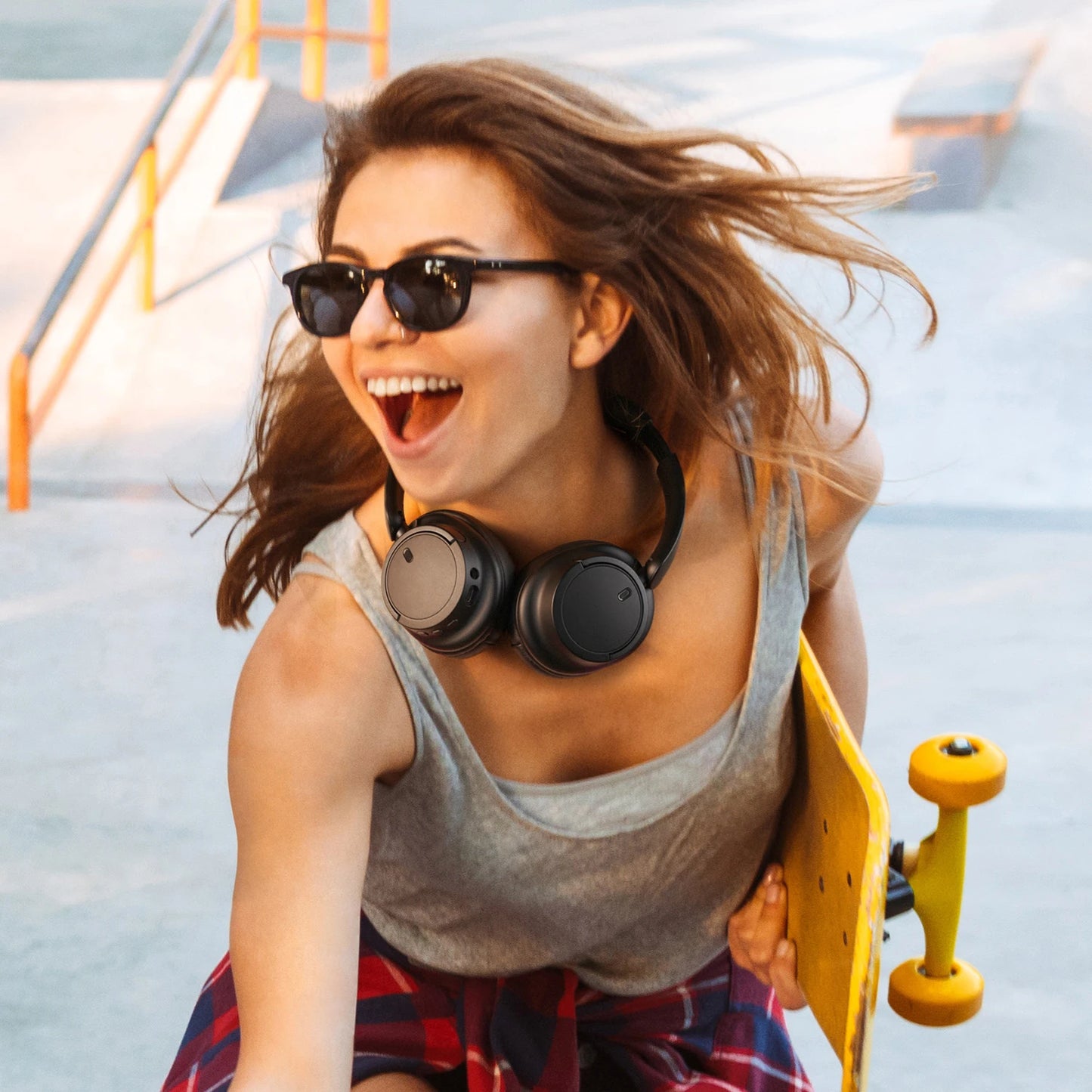 Wireless Over Ear Headphones