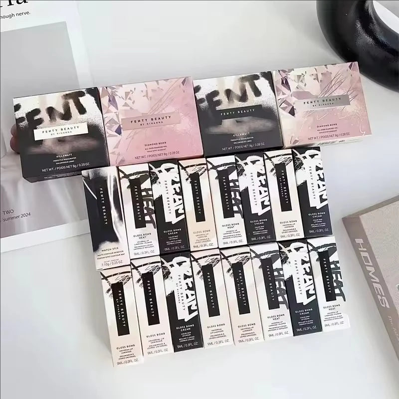 Mirror Plumper Lip Gloss.