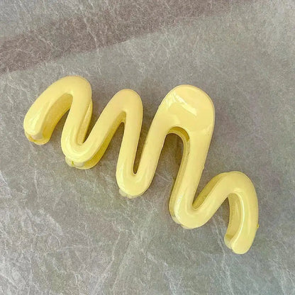 Jelly Wave Hair Claw Clip