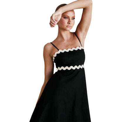 Sleeveless Scalloped Trim Midi Dress: Sexy Strapless Princess Silhouette Gown