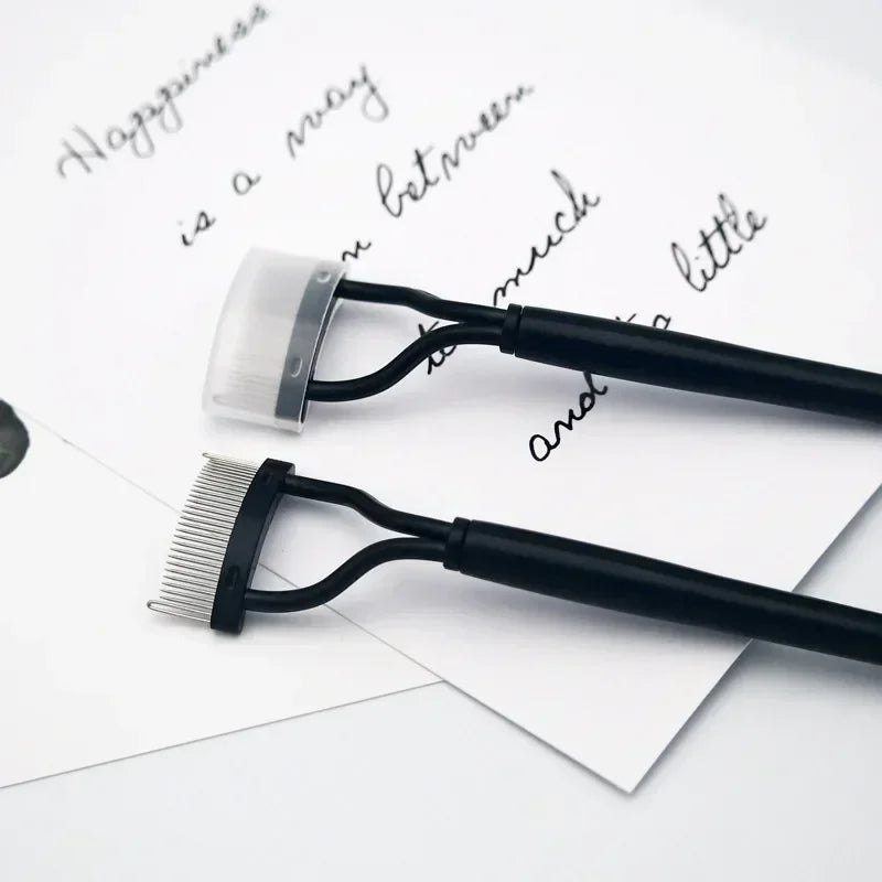 Portable Lash Brush Set.